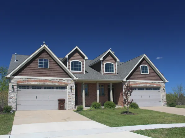 746 Gabriela Ct #746, Rockford, IL 61108