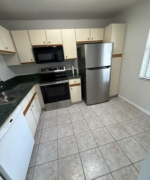 3031 Holiday Springs Blvd #202-7 — Photo 7
