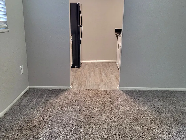 The Pines Apartments — Photo 11