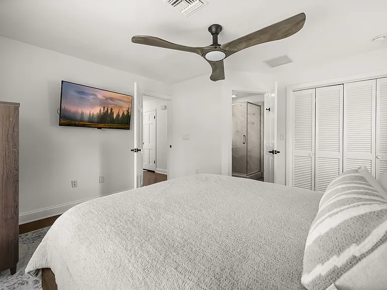1440 Bonnie Burn Cir — Photo 10