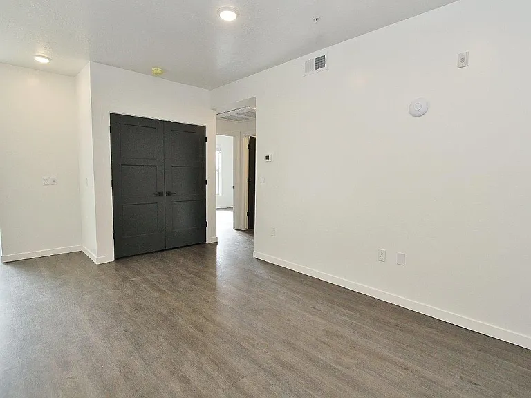 3906 Brian Ave #206 — Photo 10