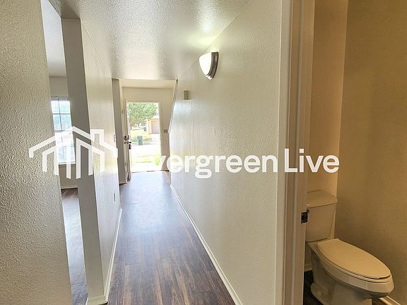 5th image of 117 Raven Dr