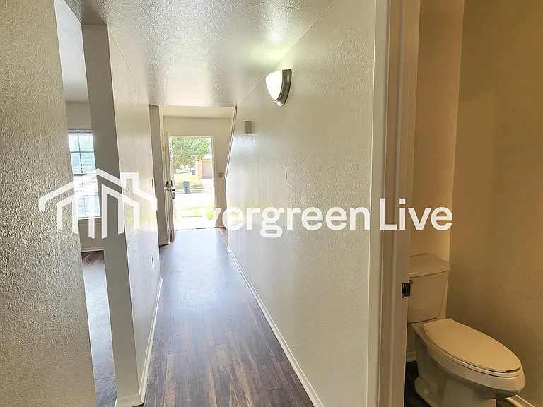 117 Raven Dr — Photo 5