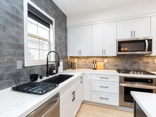 2650 Escala Cir, San Diego, CA