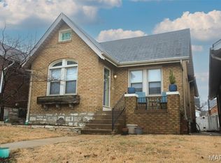 5452 Pernod Ave, Saint Louis, MO