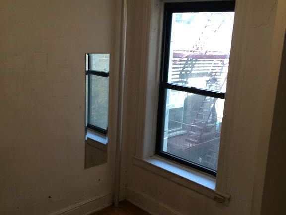 2nd image of 172 W 109th St APT 3R