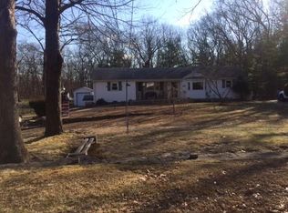 106 Angell Rd, Lincoln, RI 02865