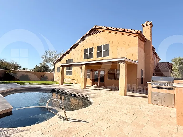 9405 E Presidio Rd — Photo 57