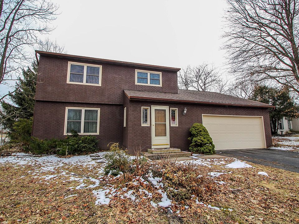 1st image of 121 Leawood Dr