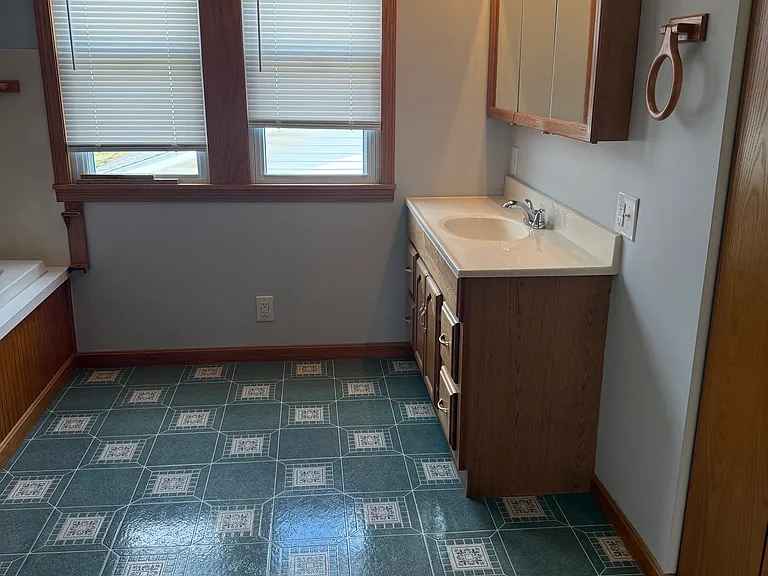 6531 Columbia Rd NW — Photo 17
