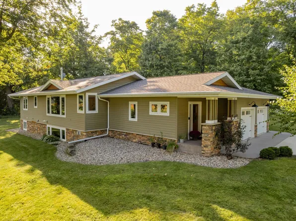 7062 Botzet Rd NE, Carlos, MN 56319