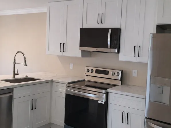 5800 Madra Ave #1, San Diego, CA 92120