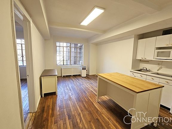 4th image of 45 Tudor City Pl APT 407