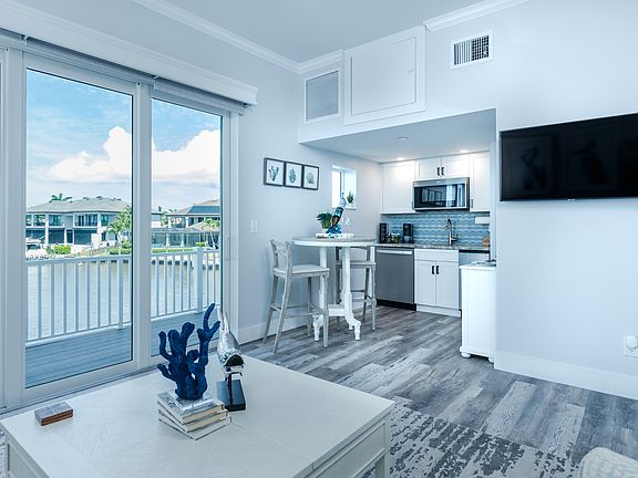 4th image of 5834 Shell Cove Dr #1