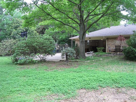 4th image of 4104 Cheshire Dr