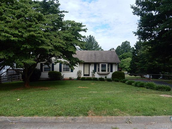 4th image of 6200 Newport Dr