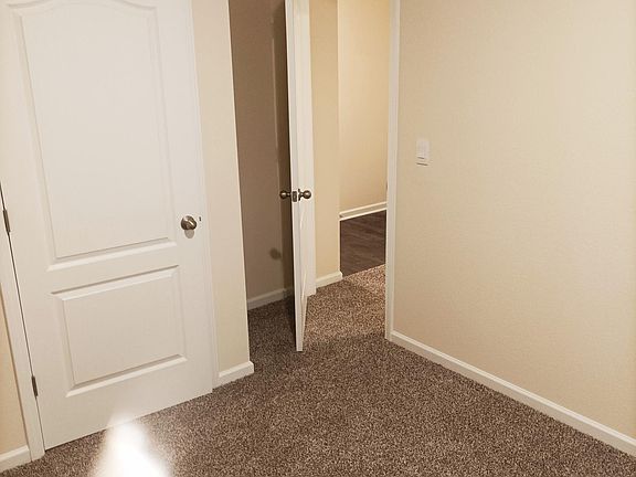 5th image of 75215 Bridgewater Dr
