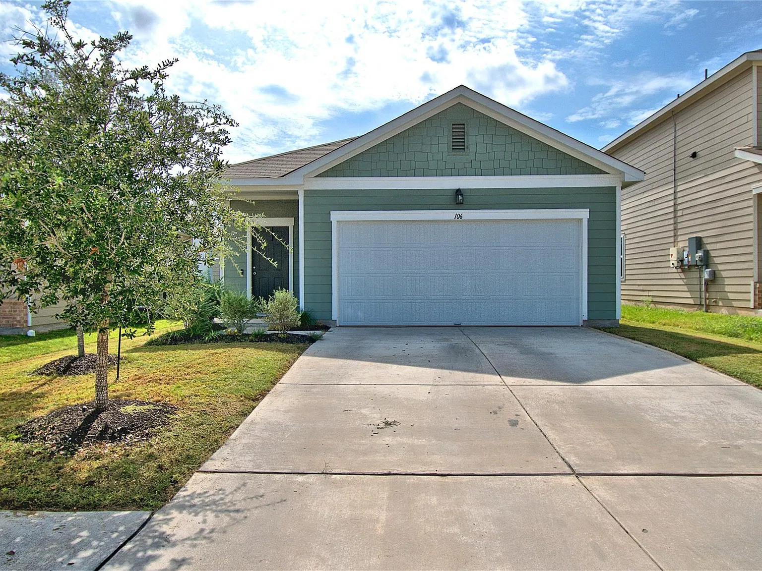 3 bed, 2.0 bath, 1498 sqft, $1,950 — Photo 3