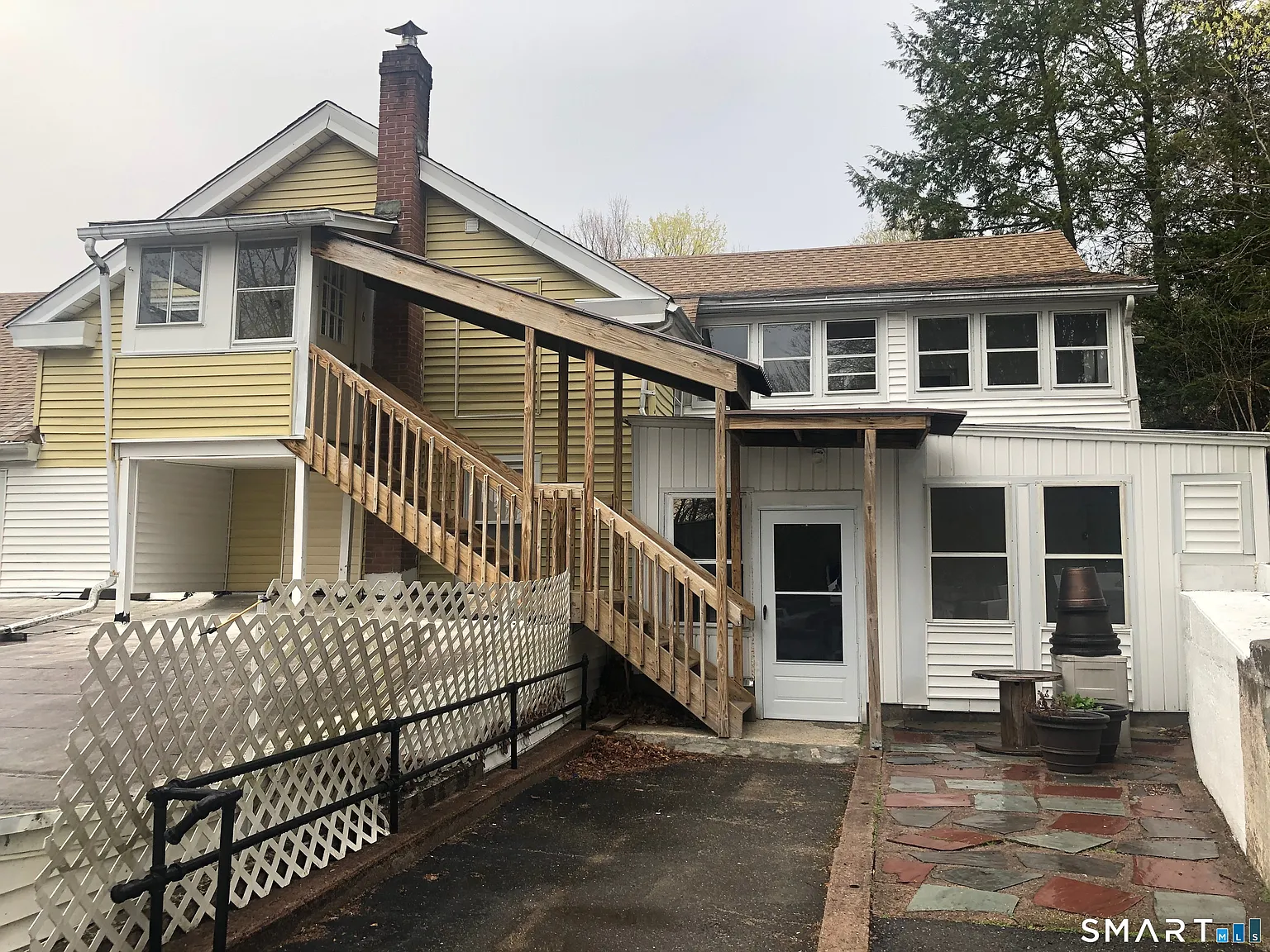 2 bed, 1.0 bath, 700 sqft, $1,600 — Photo 2