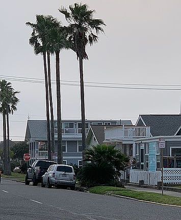4th image of 1520 Avenue O