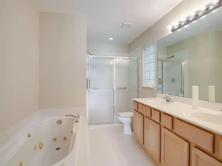 13284 Majestic Pine Ct — Photo 12