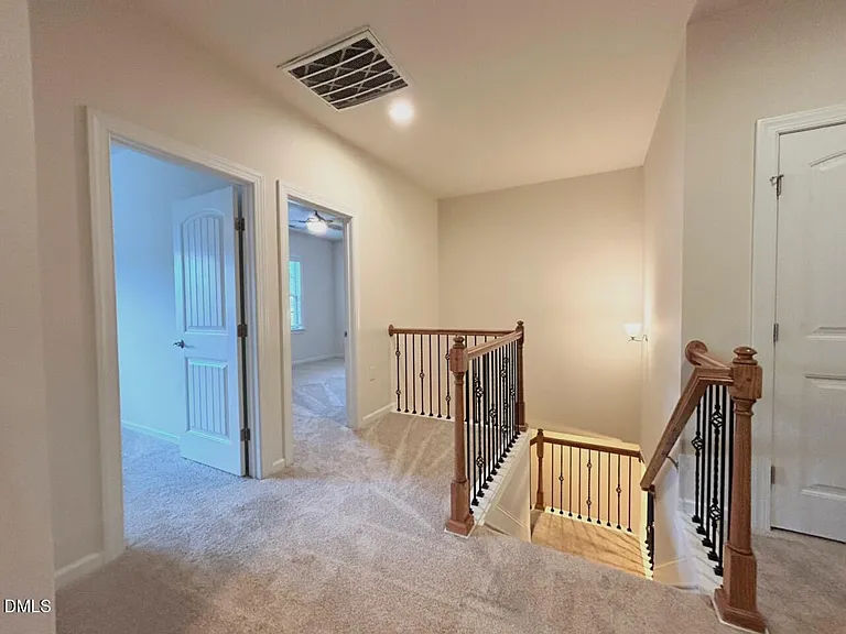 403 Daylin Dr — Photo 28