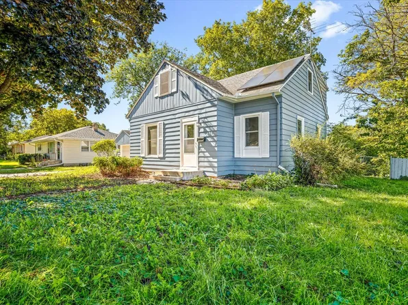 407 Glendale Ave, Rockford, IL 61108