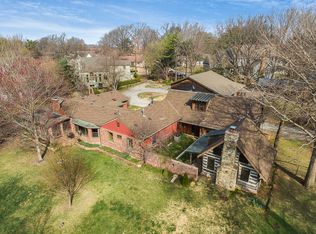 10700 W 69th St, Shawnee, KS 66203