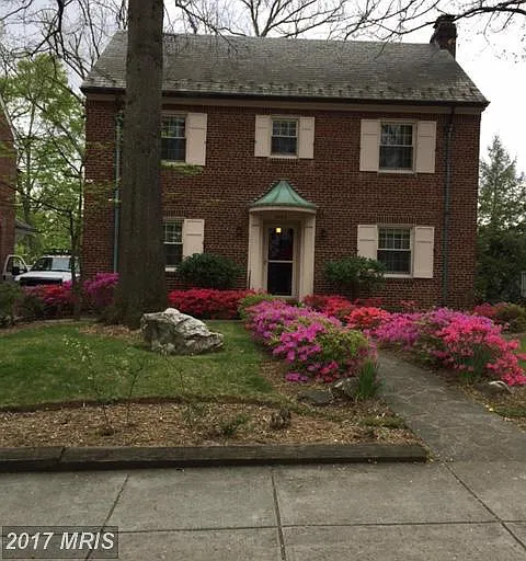 6425 31st Pl NW photo 1