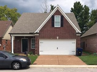 2172 Berry Garden Cir E, Cordova, TN 38016