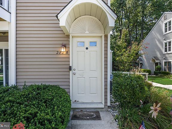 3rd image of 282 Everly Ct