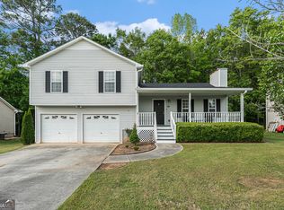 329 River Trace Dr, Villa Rica, GA 30180