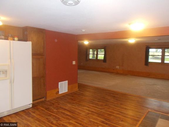 3rd image of 21639 383rd Ln