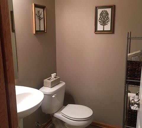 3rd image of 2501 W Timberlake Dr #Townhouse