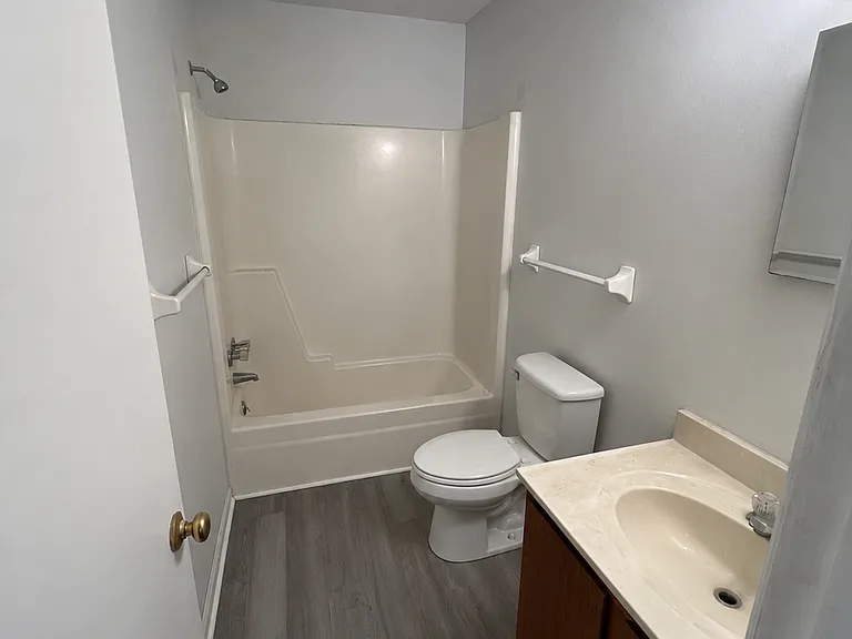 1040 Patrick Dr #1048 — Photo 7