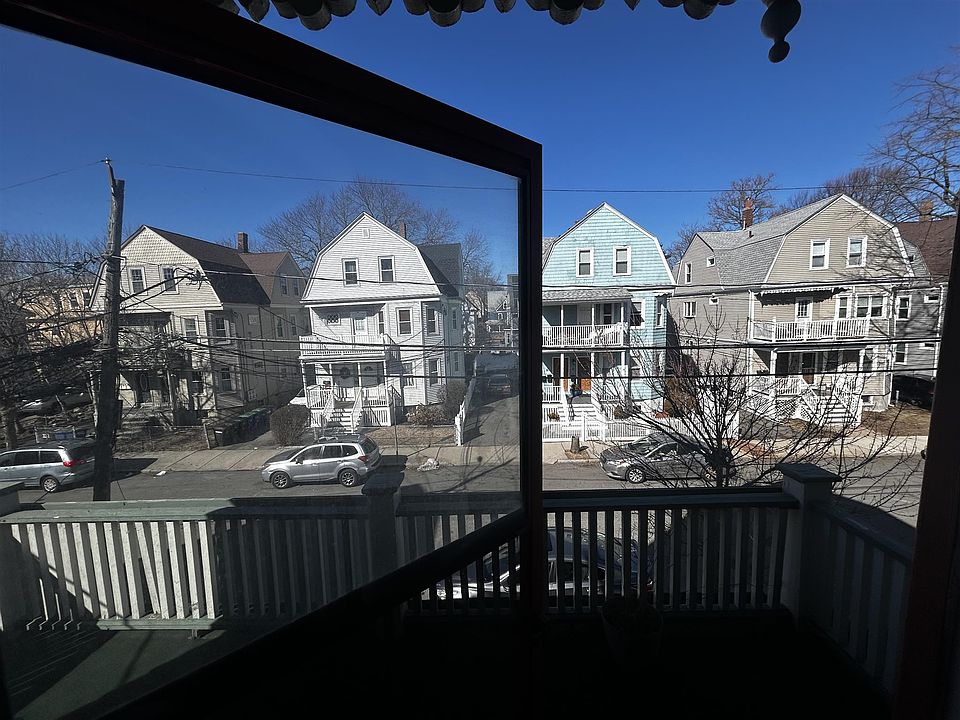 1st image of 9 Pearson Ave #1