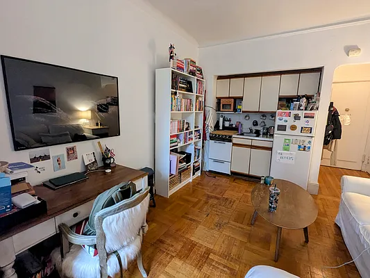 Rented by Guidance Realty Corp. | media 2