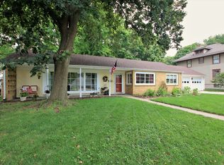 720 Oregon St, Dundee, IL 60118