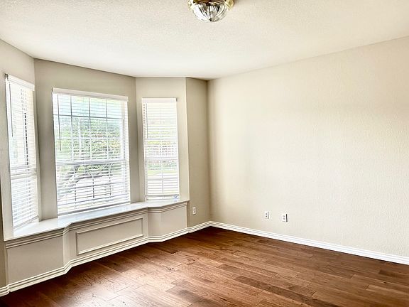 3rd image of 6337 Westblanc Dr