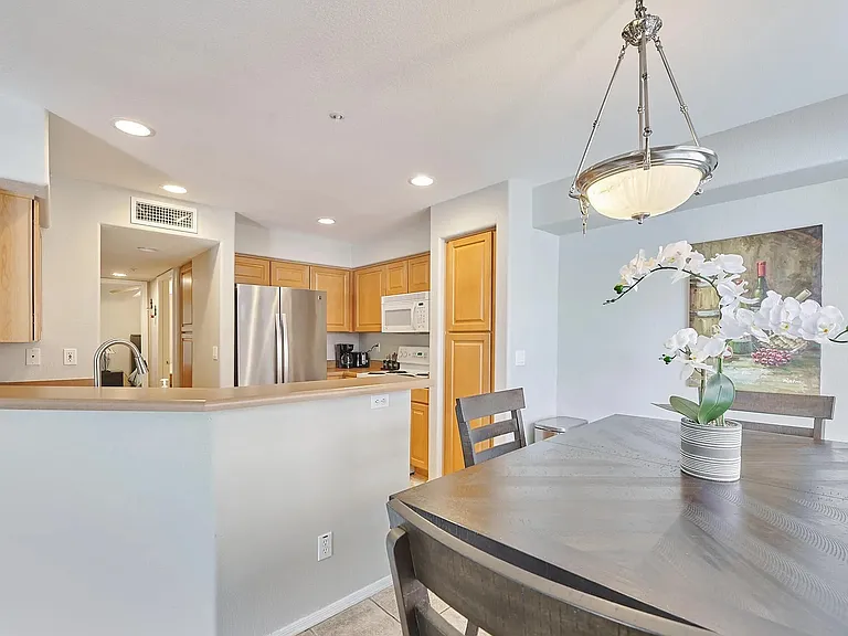 16631 E El Lago Blvd — Photo 8
