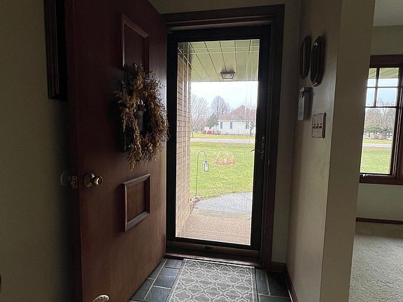 4th image of 770 Getman Rd