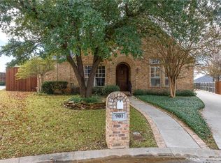 901 Ellison Park Cir, Denton, TX 76205
