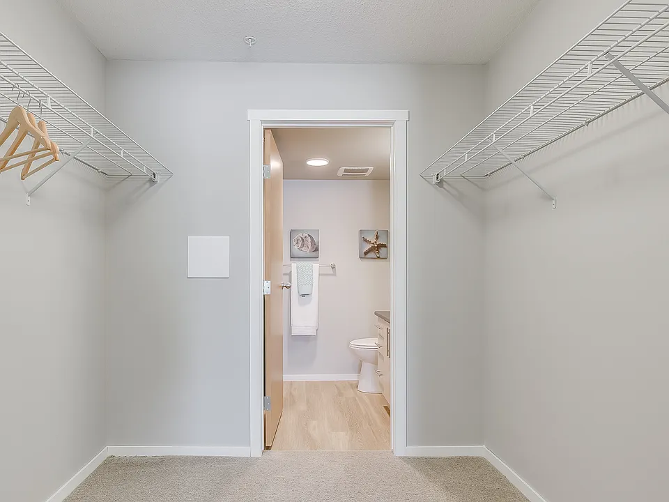 185 Kinney Ave