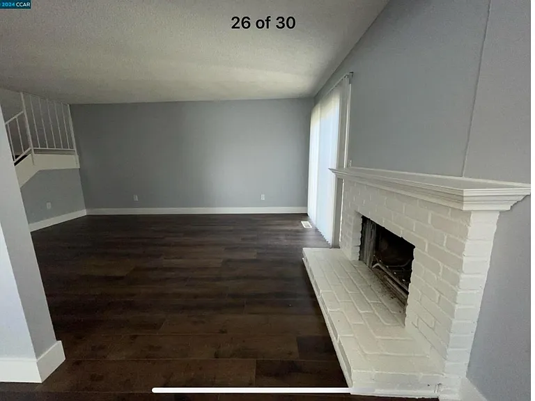 1229 Marina Cir — Photo 11