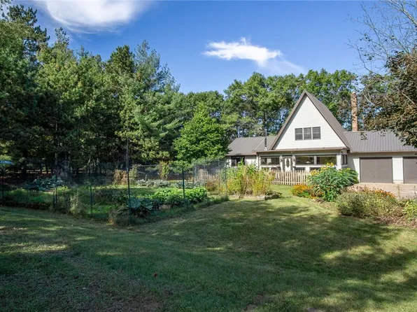 712 Lake Road, Altoona, WI 54720
