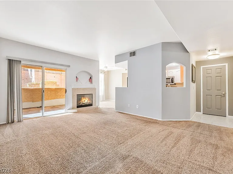 2050 W Warm Springs Rd #2411 — Photo 9