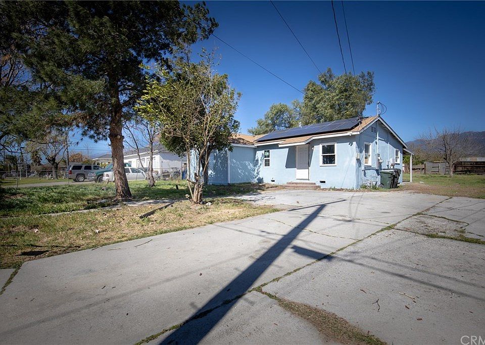 2nd image of 2396 W 2nd Ave