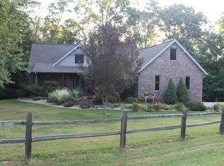 6201 N Viking Ridge Rd, Bloomington, IN 47408