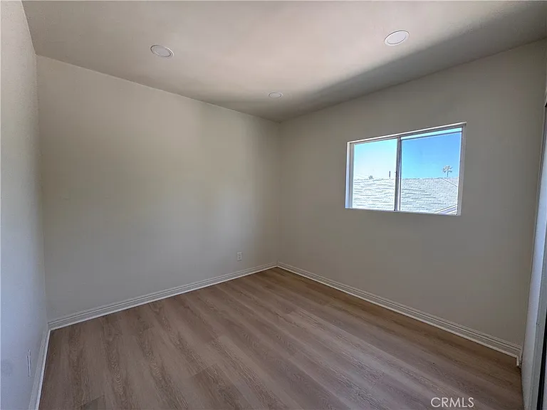 875 W 41st Dr — Photo 15