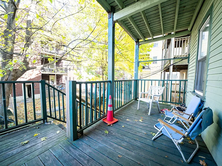 63 Hillside St — Photo 15